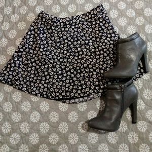 ❤️SOLD❤️Forever 21 skirt